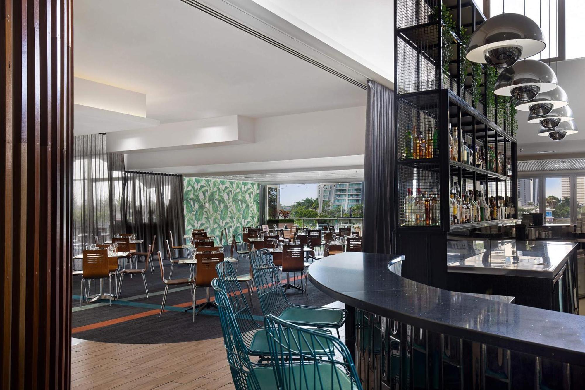 Hotel Apartments On 22 View Avenue, Surfers Paradise Gold Coast Eksteriør bilde