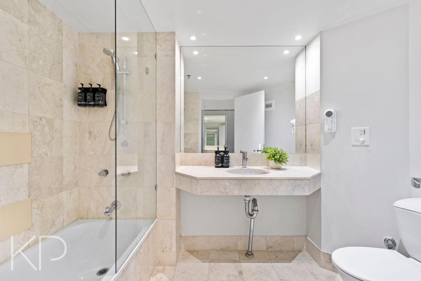 Hotel Apartments On 22 View Avenue, Surfers Paradise Gold Coast Eksteriør bilde